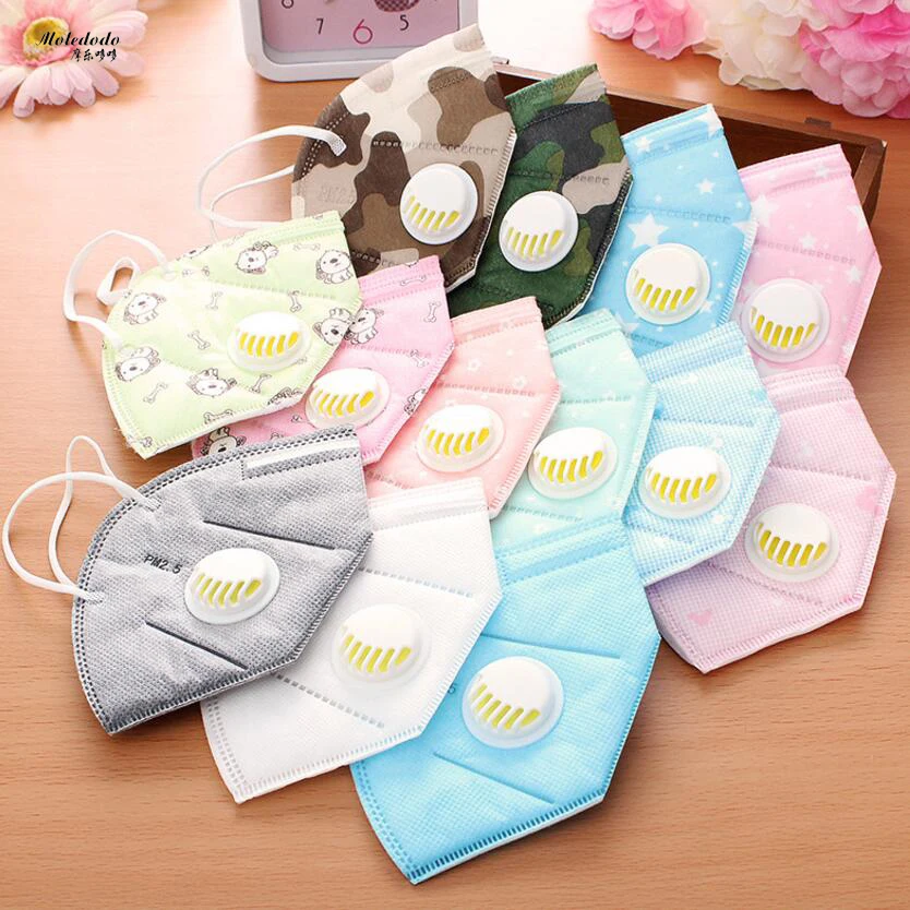 Moledodo 5pcs/bag pm 2.5 Nonwovens men and women mouth masks disposable anti-fog haze dust breathable mouth masks D50
Moledodo 5pcs/bag pm 2.5 Nonwovens men and women mouth masks disposable anti-fog haze dust breathable mouth masks D50