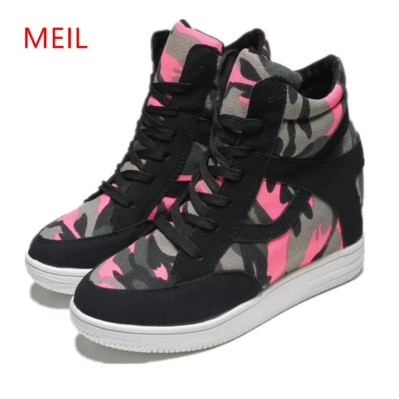 Chunky Platform Trainers Women Vulcanized Shoes Platform Sneakers High Hidden Heels Canvas Elevator Wedges Camo High Top Shoes
Chunky Platform Trainers Women Vulcanized Shoes Platform Sneakers High Hidden Heels Canvas Elevator Wedges Camo High Top Shoes