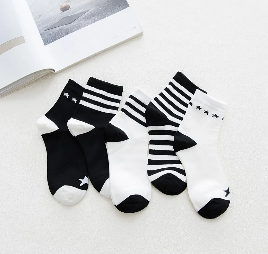New women's striped pattern cotton socks Harajuku brand fashion high quality novelty funny casual novelty stars happy socks
New women's striped pattern cotton socks Harajuku brand fashion high quality novelty funny casual novelty stars happy socks