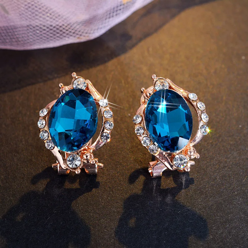 big round blue Cubic zirconia stud earrings pendientes mujer moda shine gold Ear buckle earring boucle d'oreille femme 2019 new
big round blue Cubic zirconia stud earrings pendientes mujer moda shine gold Ear buckle earring boucle d'oreille femme 2019 new