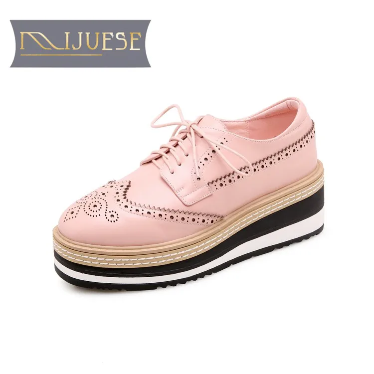MLJUESE 2019 women flats cow leather lace up cutouts pink color platform loafers casual shoes creeper shoes party dress
MLJUESE 2019 women flats cow leather lace up cutouts pink color platform loafers casual shoes creeper shoes party dress