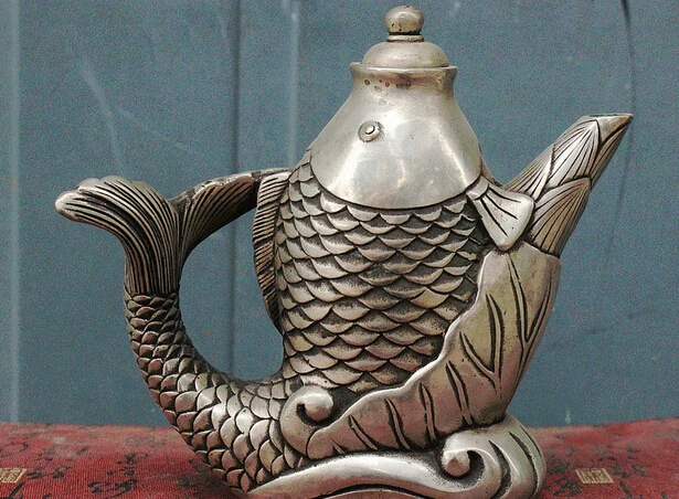 decoration bronze factory outlets Tibet Silver Marked Old China Collection Silver Fish Lotus Leaf Statue Wine Tea Pot Flagon
decoration bronze factory outlets Tibet Silver Marked Old China Collection Silver Fish Lotus Leaf Statue Wine Tea Pot Flagon