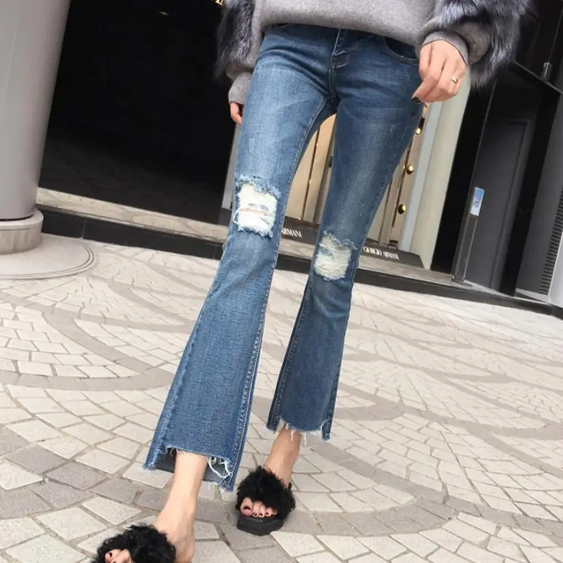 Pregnant Women Slim Hole Denim Flare Pants 2019 Spring New Maternity Irregular Jeans Trousers Stomach Lift Casual Mom Pants Y549
Pregnant Women Slim Hole Denim Flare Pants 2019 Spring New Maternity Irregular Jeans Trousers Stomach Lift Casual Mom Pants Y549