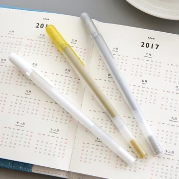 1pc japan sakura High light marke pen Black cardboard Metal pen fluorescent pen The white line pens stationery
1pc japan sakura High light marke pen Black cardboard Metal pen fluorescent pen The white line pens stationery