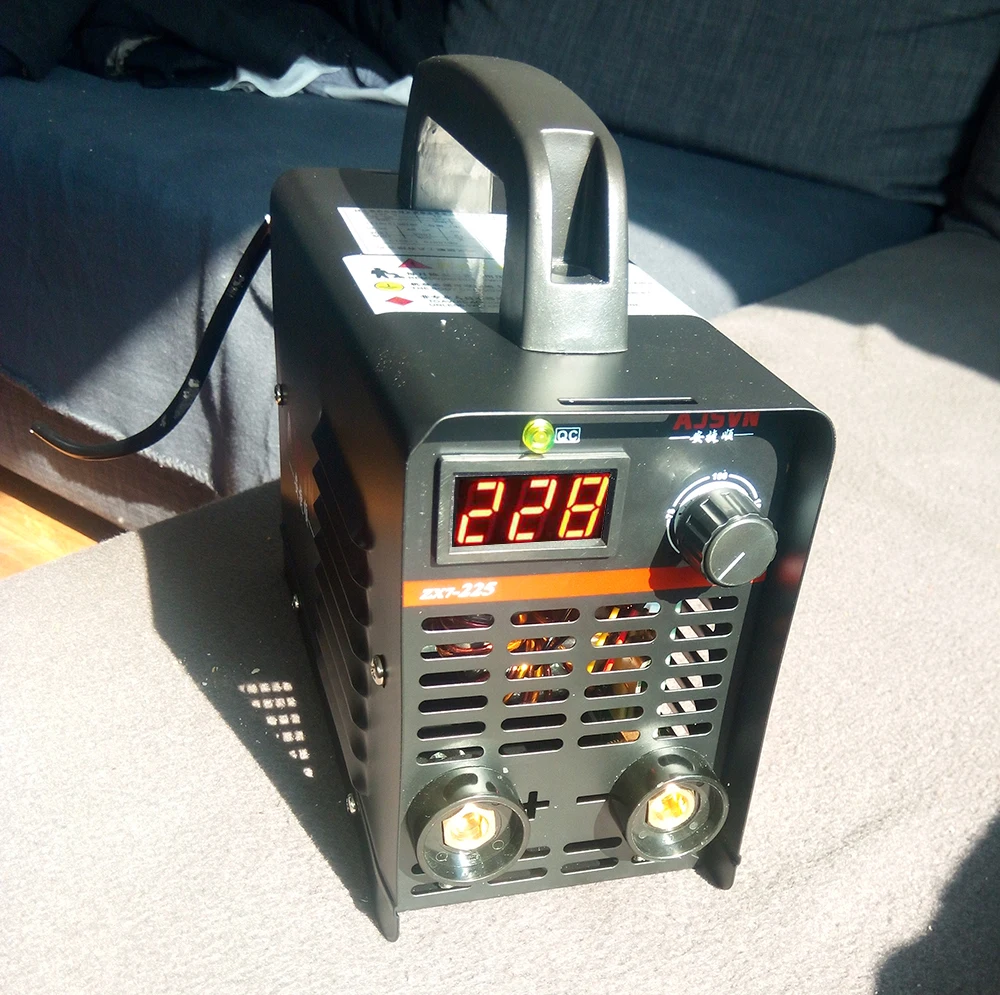 ARC-225 Double voltage Inverter DC Portable Welder Welding Machine, Mini Welder Electric Welder.
ARC-225 Double voltage Inverter DC Portable Welder Welding Machine, Mini Welder Electric Welder.