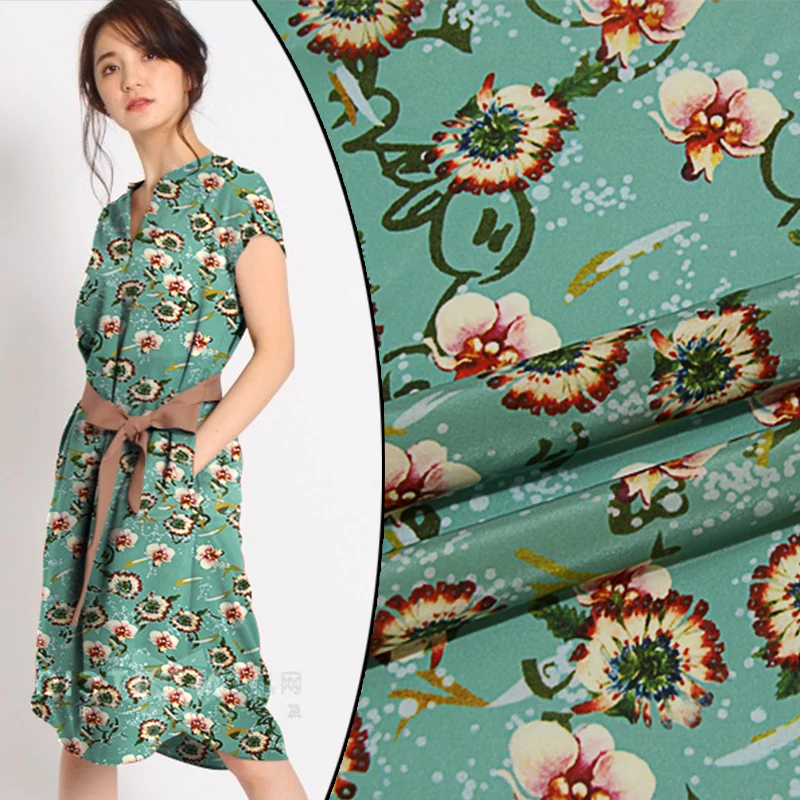 New 138cm wide 12mm silk double crepe skirt shirt clothing blouse fashion fabric 100% silk inkjet printing and dyeing fabric
New 138cm wide 12mm silk double crepe skirt shirt clothing blouse fashion fabric 100% silk inkjet printing and dyeing fabric