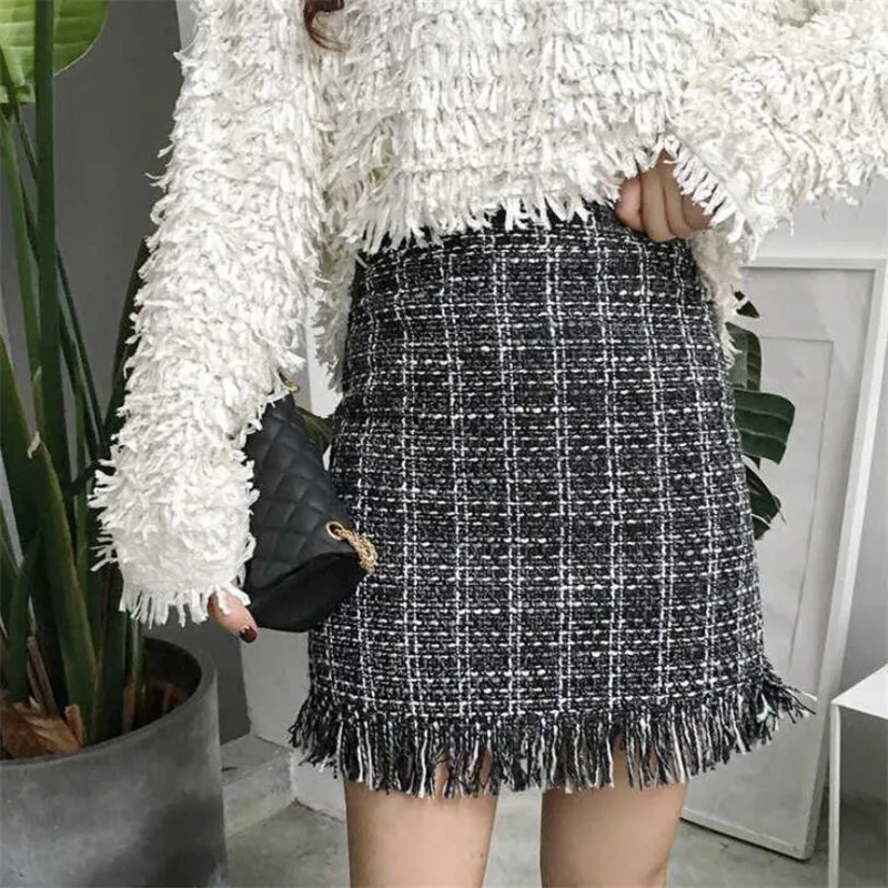 2018 Women Woolen Mini Skirt Autumn Winter Vintage Straight Plaid Tassel Skater Skirt High Waist Femininas Skirts For Womens
2018 Women Woolen Mini Skirt Autumn Winter Vintage Straight Plaid Tassel Skater Skirt High Waist Femininas Skirts For Womens
