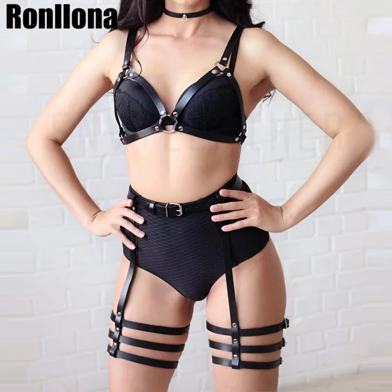 Fashion Punk Bra Top Leather Harness Belt Body Bondage Chest Straps Cropped Top Garter Belt Stockings Leather Suspender Cage
Fashion Punk Bra Top Leather Harness Belt Body Bondage Chest Straps Cropped Top Garter Belt Stockings Leather Suspender Cage