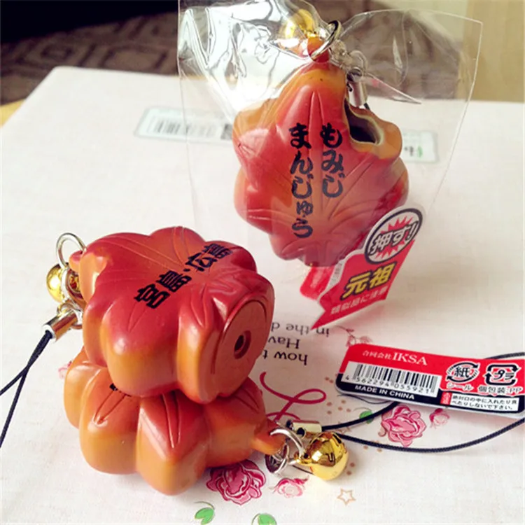 1pcs 4cm Lovely Japanese anime Maple leaves Squishy doll with bell PU rubber chain soft Venting Ball Squeeze toy
1pcs 4cm Lovely Japanese anime Maple leaves Squishy doll with bell PU rubber chain soft Venting Ball Squeeze toy