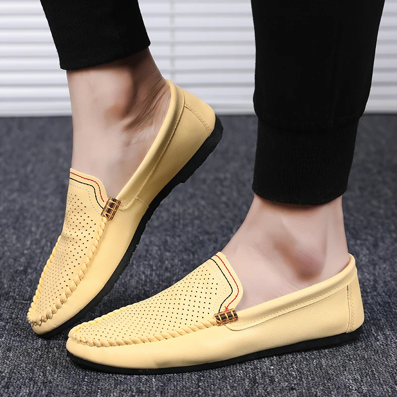 2019 Summer New Men's Loafers Comfortable Light Flats Casual Shoes Men Breathable Slip-On Soft Leather Driving Shoes Moccasins
2019 Summer New Men's Loafers Comfortable Light Flats Casual Shoes Men Breathable Slip-On Soft Leather Driving Shoes Moccasins