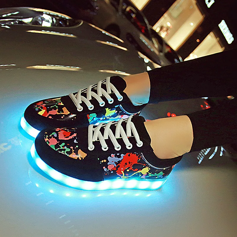 Size 27-44 Luminous Sneakers with Backlight Glowing Women Sneakers with Glowing Soles for Girls Light Up Shoes zapatillas Led
Size 27-44 Luminous Sneakers with Backlight Glowing Women Sneakers with Glowing Soles for Girls Light Up Shoes zapatillas Led
