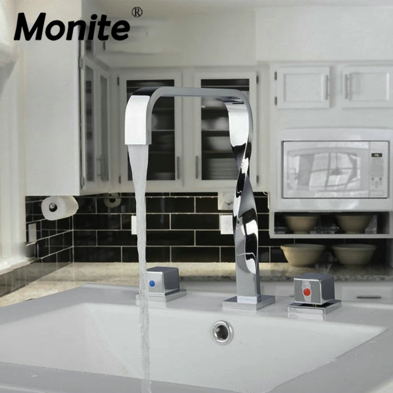 

Monite Bathroom Bathtub Waterfall Roman Tub Filler Faucet with Handshower Chrome 2 Handles 3pcs Faucet Mixer Taps Solid Brass