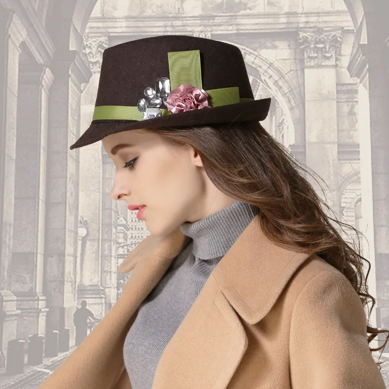 Wool Fedoras Hat Ladies Elegant Vintage Autumn Winter Hats Middle-aged Painter Women Church Banquet Fascinator Basin Cap H6724
Wool Fedoras Hat Ladies Elegant Vintage Autumn Winter Hats Middle-aged Painter Women Church Banquet Fascinator Basin Cap H6724