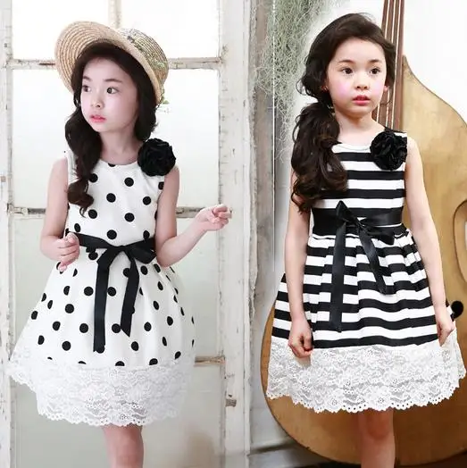 2017 Summer Korean children's clothing girls dress + corsage 2pcs flowers dot lace wave point stripe vest dress kids Polka Dot
2017 Summer Korean children's clothing girls dress + corsage 2pcs flowers dot lace wave point stripe vest dress kids Polka Dot