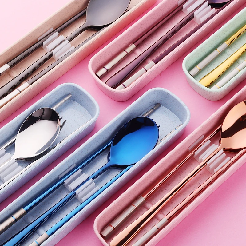 4Pcs/Set 18/8 Stainless Steel Chopsticks Spoon Fork Set Portable Dinnerware Set With Box Travel Cutlery Set Kitchen Tableware
4Pcs/Set 18/8 Stainless Steel Chopsticks Spoon Fork Set Portable Dinnerware Set With Box Travel Cutlery Set Kitchen Tableware