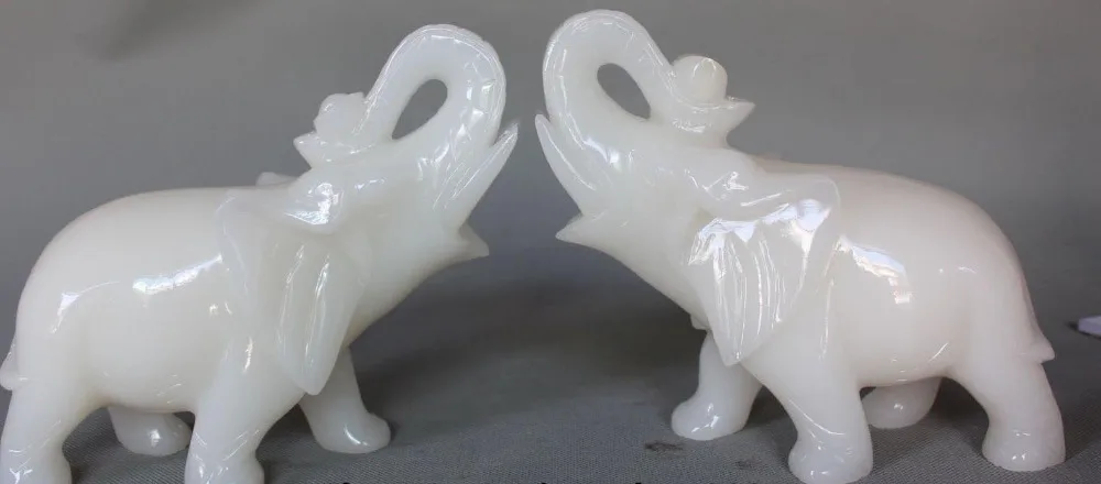 8" Chinese White Jade Auspicious YuanBao Animal Elephant heffalump Pair Statue Mascot Animal
8" Chinese White Jade Auspicious YuanBao Animal Elephant heffalump Pair Statue Mascot Animal
