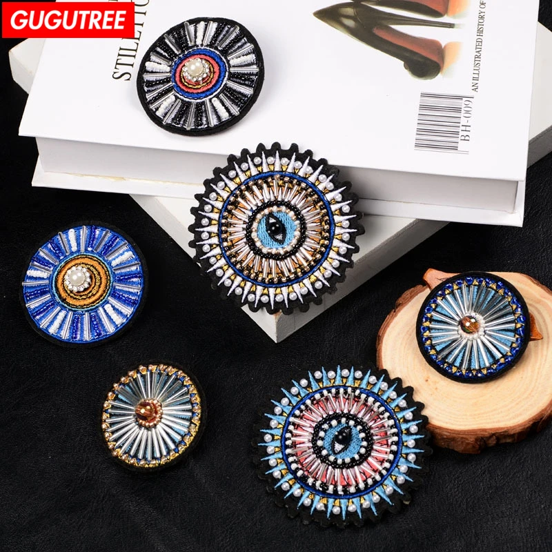 GUGUTREE beaded CIRCLE patches,crystals diamonds Insects Sequined Applique Patch for Coat,T-Shirt,hat,bags,Sweater,backpack
GUGUTREE beaded CIRCLE patches,crystals diamonds Insects Sequined Applique Patch for Coat,T-Shirt,hat,bags,Sweater,backpack