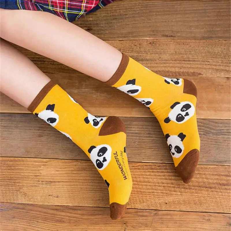 5 pairs/lot Harajuku Japanese Socks women's cotton socks Chinatown cartoon panda Funny hip hop female tide socks yellow blue
5 pairs/lot Harajuku Japanese Socks women's cotton socks Chinatown cartoon panda Funny hip hop female tide socks yellow blue