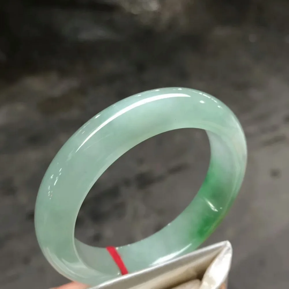 Gift A Certificate Natural Jadeite Bracelet Carved Double-color 54-62mm Princess Bracelet Jewelry Gift
Gift A Certificate Natural Jadeite Bracelet Carved Double-color 54-62mm Princess Bracelet Jewelry Gift