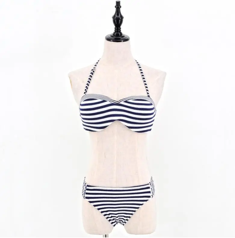 2017 New Sexy Cross Bikinis Women Swimsuit Split Low Waisted Bathing Suits Swim Beautiful Striped Bikin Beach Swimwear Free Ship
2017 New Sexy Cross Bikinis Women Swimsuit Split Low Waisted Bathing Suits Swim Beautiful Striped Bikin Beach Swimwear Free Ship