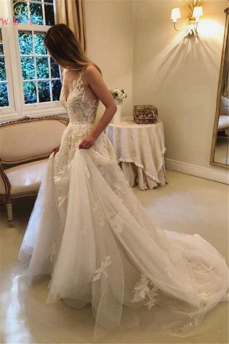 A-Line Wedding Dresses 2019 Elegant Appliques Lace Bridal Gowns Sweetheart Neck Sleeveless Sweep Train Backless vestido de noiva
A-Line Wedding Dresses 2019 Elegant Appliques Lace Bridal Gowns Sweetheart Neck Sleeveless Sweep Train Backless vestido de noiva