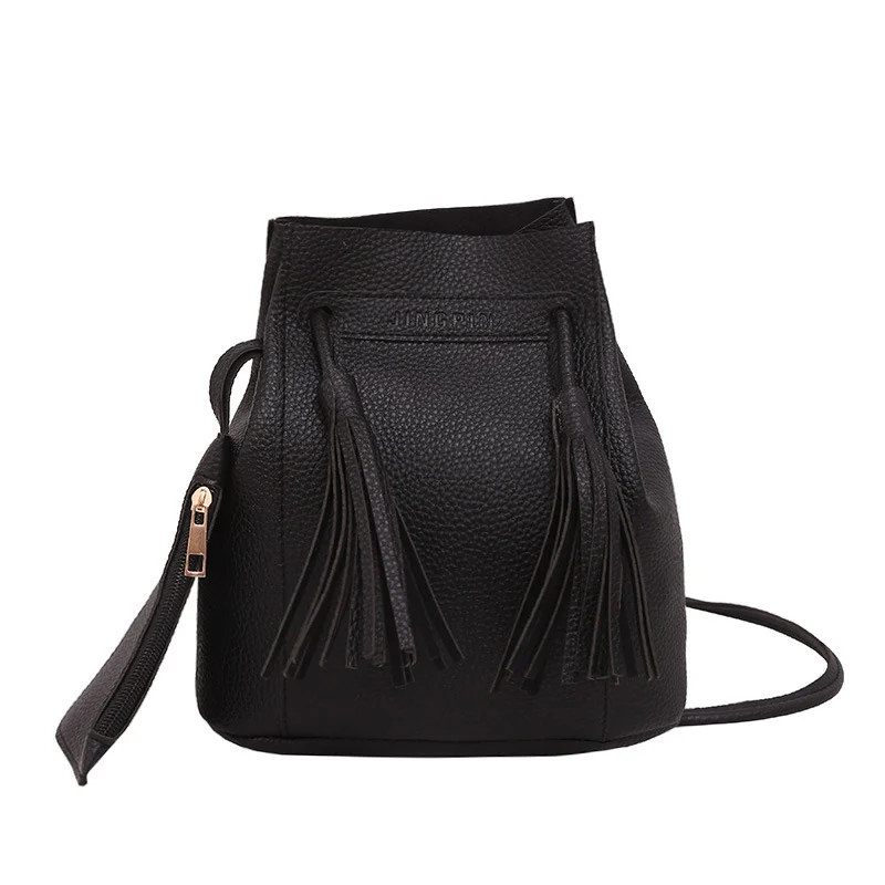 Simple tassel decoration Women shoulder bag crossbody bag retro large capacity Women bag fashion casual Women handbags bag
Simple tassel decoration Women shoulder bag crossbody bag retro large capacity Women bag fashion casual Women handbags bag