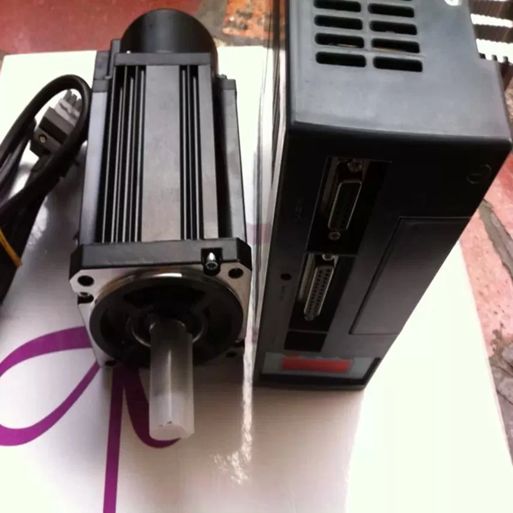 High-power servo motor kits 180ST M48015 7.5KW servo motor 48N.M 380V 7500W servo motor
High-power servo motor kits 180ST M48015 7.5KW servo motor 48N.M 380V 7500W servo motor