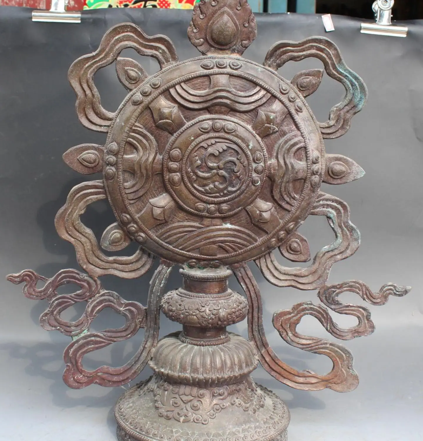 Hot Sale 24" Old Tibet Buddhism FengShui Pure Bronze 8 Auspicious Symbol Statue
Hot Sale 24" Old Tibet Buddhism FengShui Pure Bronze 8 Auspicious Symbol Statue