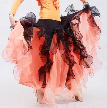 New Ballroom dance costumes sexy senior gauze crimping ballroom dance long skirt for women ballroom dance competition skirts
New Ballroom dance costumes sexy senior gauze crimping ballroom dance long skirt for women ballroom dance competition skirts