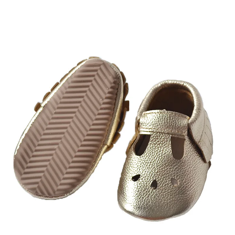 25 pairs Autumn Soft Rubber Sole Baby Shoes Gold Fringe Genuine Leather Hollow Water Drops Design Baby Moccasins First Walkers
25 pairs Autumn Soft Rubber Sole Baby Shoes Gold Fringe Genuine Leather Hollow Water Drops Design Baby Moccasins First Walkers
