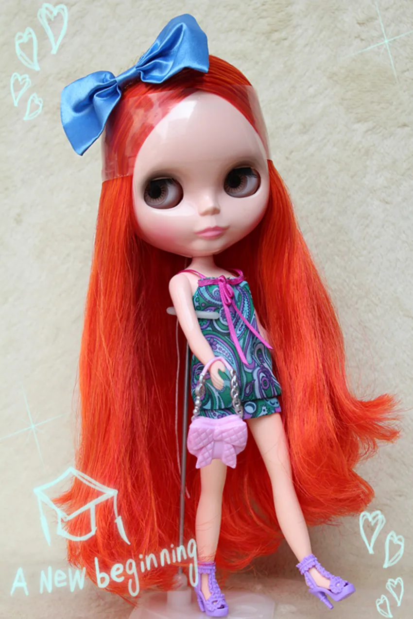 Blygirl Mixed color hair nude doll Blyth doll 121BL3852 ordinary body seven joints change their own makeup
Blygirl Mixed color hair nude doll Blyth doll 121BL3852 ordinary body seven joints change their own makeup