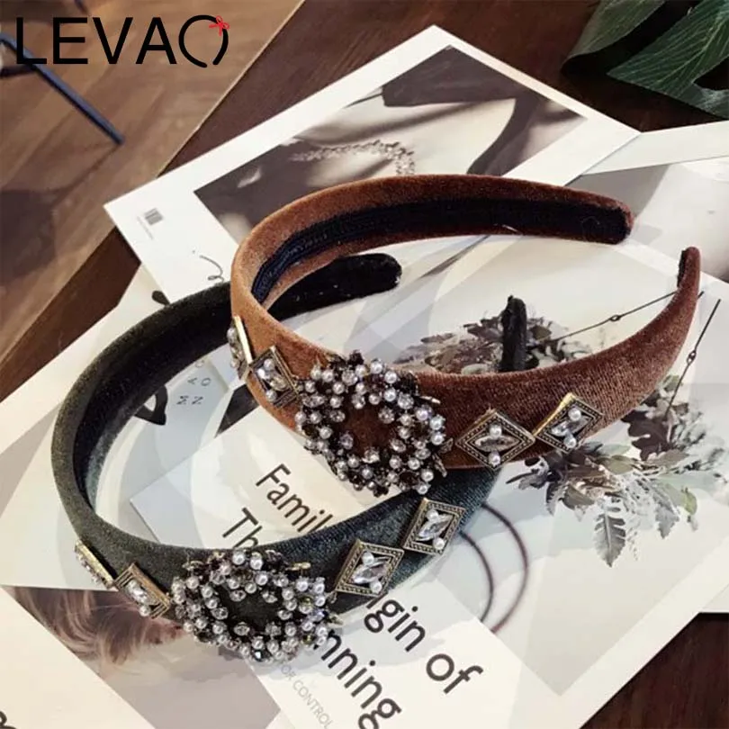 LEVAO Women Vintage Korean Version Rhinestone Super Flash Wide Side Turban Headband Hairbands Girls Bezel Accessories Headwear
LEVAO Women Vintage Korean Version Rhinestone Super Flash Wide Side Turban Headband Hairbands Girls Bezel Accessories Headwear