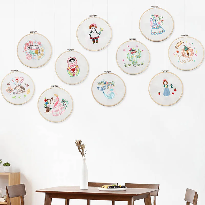 Portable DIY Embroidery Handwork Needlework for Beginner Cross Stitch kit Ribbon Painting Embroidery Hoop Home Decor
Portable DIY Embroidery Handwork Needlework for Beginner Cross Stitch kit Ribbon Painting Embroidery Hoop Home Decor