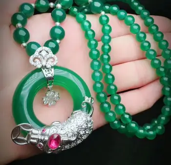 Natural green chalcedony 925 silver inlaid Ruby sweater chain necklace buckle toad
Natural green chalcedony 925 silver inlaid Ruby sweater chain necklace buckle toad