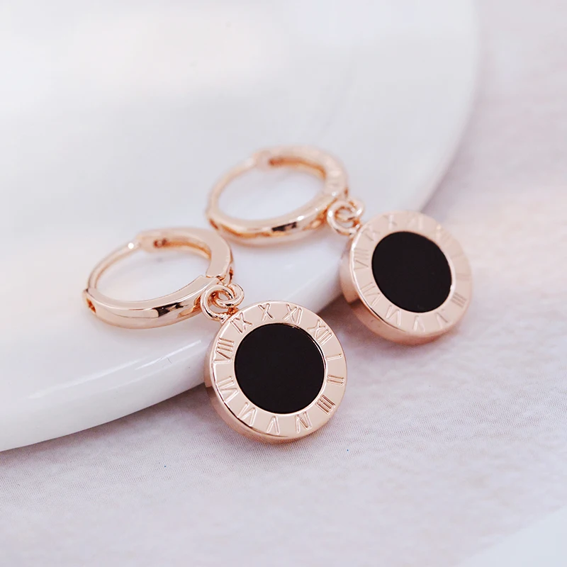 YANDA Simple Round Pendant drop Earring For Women Top Brand Rose Gold Roman Numerals Dangle Earring Fashion Copper Alloy Jewelry
YANDA Simple Round Pendant drop Earring For Women Top Brand Rose Gold Roman Numerals Dangle Earring Fashion Copper Alloy Jewelry
