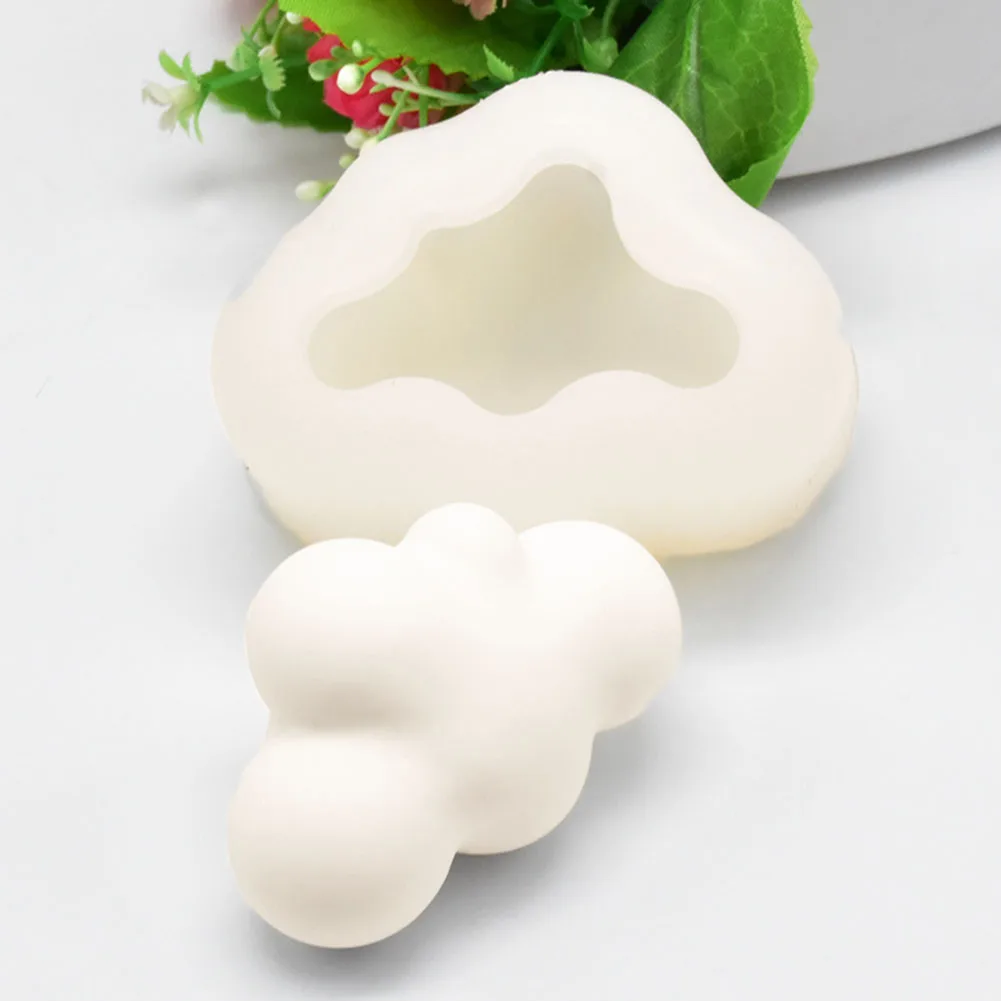 Silicone Corrosion Resistant Kitchen Bakeware 3D Easy Clean Soft Chocolate Non-stick Home Accessories Decorative Cake Mold Cloud
Silicone Corrosion Resistant Kitchen Bakeware 3D Easy Clean Soft Chocolate Non-stick Home Accessories Decorative Cake Mold Cloud