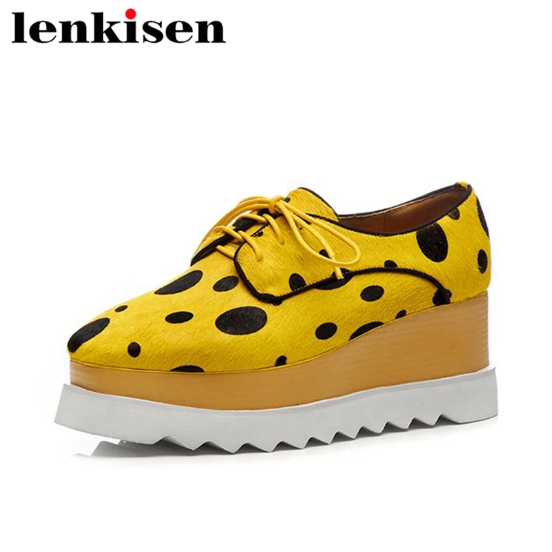 Lenkisen 2018 streetwear square toe high bottom wedges heels sexy leopard horsehair platform large size women shallow pumps L07
Lenkisen 2018 streetwear square toe high bottom wedges heels sexy leopard horsehair platform large size women shallow pumps L07