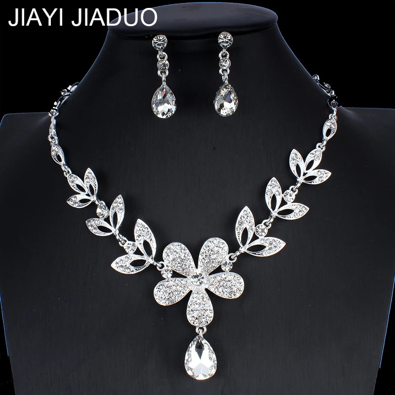 jiayijiaduo Silver Color Jewelry Set for Women's Wedding Gown Jewelry Accessories Crystal Necklace Earrings dropshipping NE+EA
jiayijiaduo Silver Color Jewelry Set for Women's Wedding Gown Jewelry Accessories Crystal Necklace Earrings dropshipping NE+EA