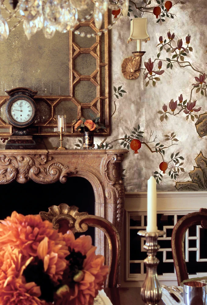 Luxurious Hand-painted silver gold foil wallpaper painting flowers with birds and fruit many patterns and background optional
Luxurious Hand-painted silver gold foil wallpaper painting flowers with birds and fruit many patterns and background optional
