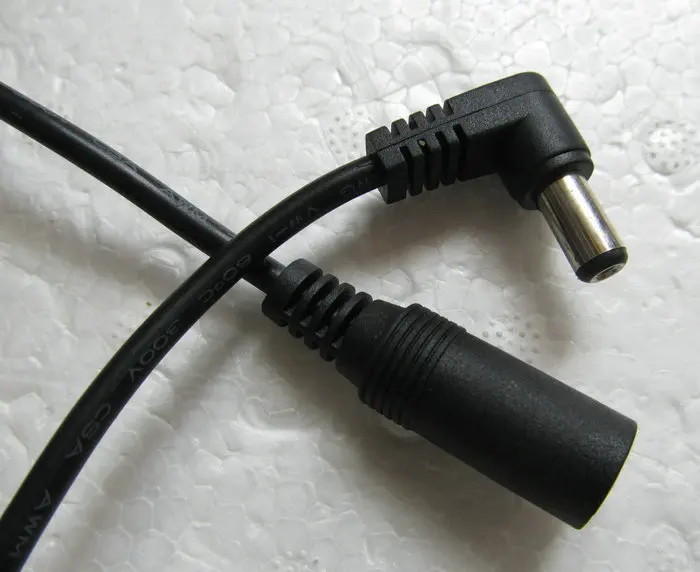 1 piece 22AWG DC 5.5*2.1mm female to male L-shaped 90 Angle extension cable power plug adapter connector cord 150cm
1 piece 22AWG DC 5.5*2.1mm female to male L-shaped 90 Angle extension cable power plug adapter connector cord 150cm