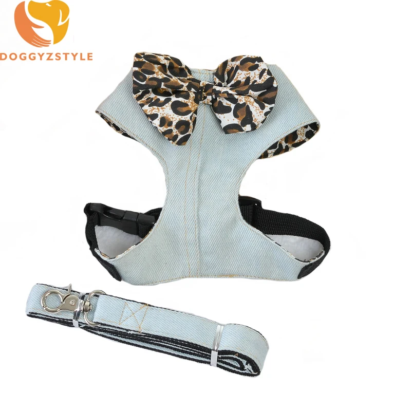 Denim Dog Harness Jeans Leash Pet Dog Cat Vest Jacket Leopard Bowknot Puppy Chest Strap Traction Roped Teddy Poodle Supplies
Denim Dog Harness Jeans Leash Pet Dog Cat Vest Jacket Leopard Bowknot Puppy Chest Strap Traction Roped Teddy Poodle Supplies