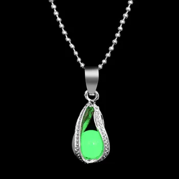Fashion Spiral Water Droplets Luminous Stone Pendant Necklace 3 Colors Charm Chain Necklaces Glowing Chain Necklace Jewelry Gift
Fashion Spiral Water Droplets Luminous Stone Pendant Necklace 3 Colors Charm Chain Necklaces Glowing Chain Necklace Jewelry Gift