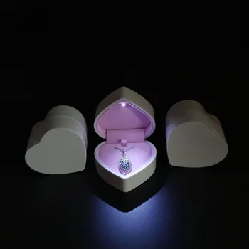Retail Ring Box for wedding Necklace Packing for Birthday Party Gift Box White color with gift bag Led Jewelry box Packaging
Retail Ring Box for wedding Necklace Packing for Birthday Party Gift Box White color with gift bag Led Jewelry box Packaging