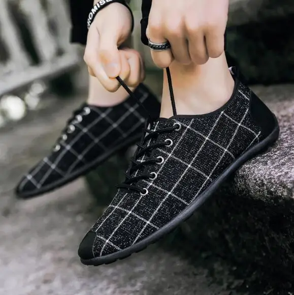 Mens Shoes 2019 New Casual canvas shoes flat shoes men Male Lace-Up sneakers Spring Summer Men's driving Breathable shoes men
Mens Shoes 2019 New Casual canvas shoes flat shoes men Male Lace-Up sneakers Spring Summer Men's driving Breathable shoes men