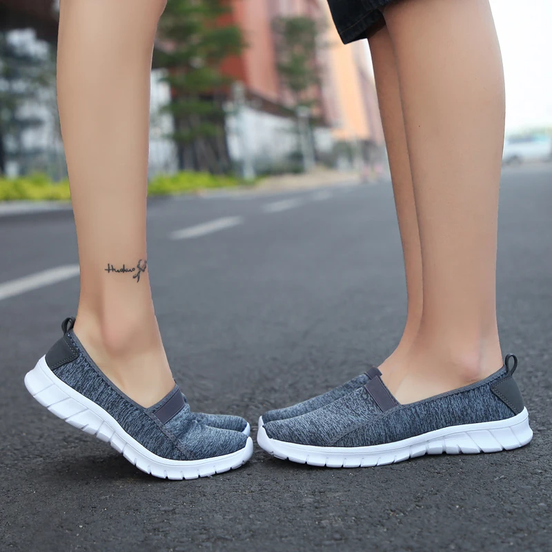 36-46 Size Women Men Sport Running Shoes Comfortable Couple Breathable Sneakers Lightweight Non-Slip Flats Professional Loafers
36-46 Size Women Men Sport Running Shoes Comfortable Couple Breathable Sneakers Lightweight Non-Slip Flats Professional Loafers