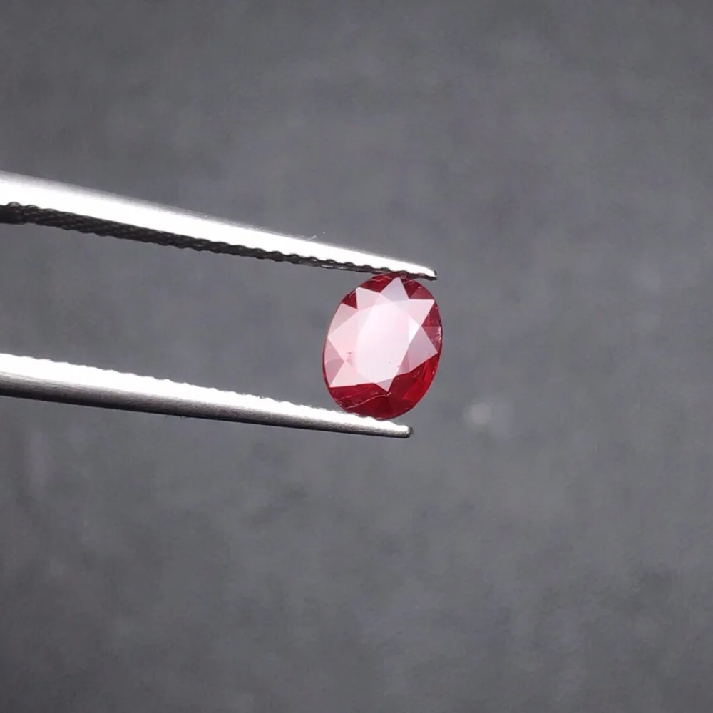CFCO Certificated 0.97ct Unheat Oval Shape Faceted Natural Red Ruby Gems Loose Gemstones Rubi Loose Stones
CFCO Certificated 0.97ct Unheat Oval Shape Faceted Natural Red Ruby Gems Loose Gemstones Rubi Loose Stones