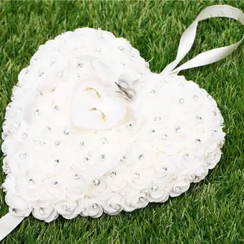1pc Heart Shaped Wedding Ring Pillow Elegant Rose Rhinestone Decor Ring Cushion Ceremony Supplies DC156
1pc Heart Shaped Wedding Ring Pillow Elegant Rose Rhinestone Decor Ring Cushion Ceremony Supplies DC156
