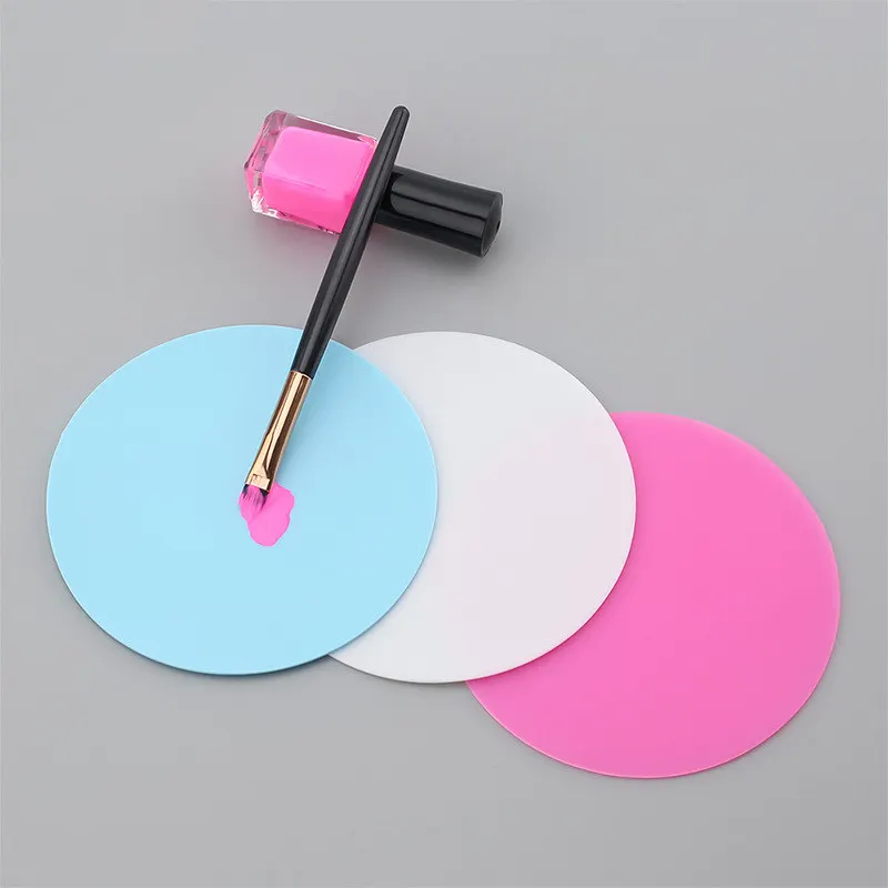 1pc Round Silicone Stamping Mat Nail Practice Pad Tool Portable Fingernails Template Mat Painting Mat Manicure Nail Art Tool
1pc Round Silicone Stamping Mat Nail Practice Pad Tool Portable Fingernails Template Mat Painting Mat Manicure Nail Art Tool