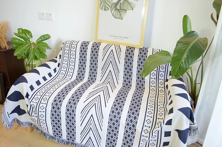 Nordic Style Home Decoration Geometric Knitted Chair Sofa Cover Towel Couch Carpet Travel Plaids Knit Throw Blankets Tapestry
Nordic Style Home Decoration Geometric Knitted Chair Sofa Cover Towel Couch Carpet Travel Plaids Knit Throw Blankets Tapestry