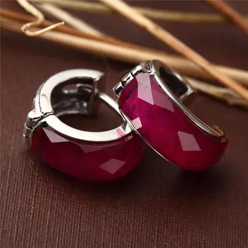 Baolong authentic 925 Sterling Silver Buckle fashion retro red corundum Silver Earrings trendsetter new special lady
Baolong authentic 925 Sterling Silver Buckle fashion retro red corundum Silver Earrings trendsetter new special lady